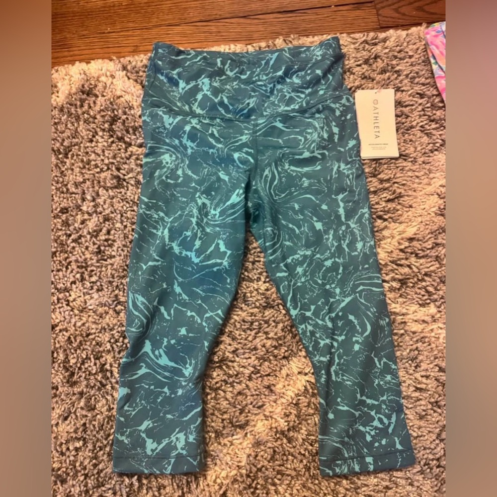 Athleta Teal Swirl Crop Leggings